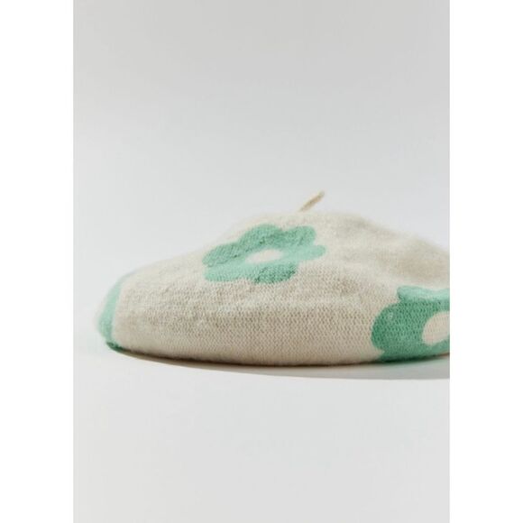 UO Classic Women’s Wool Knit Beret Hat Ivory Floral Print - Picture 5 of 5